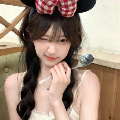 美食：随机摆摊，顾客追我满街跑